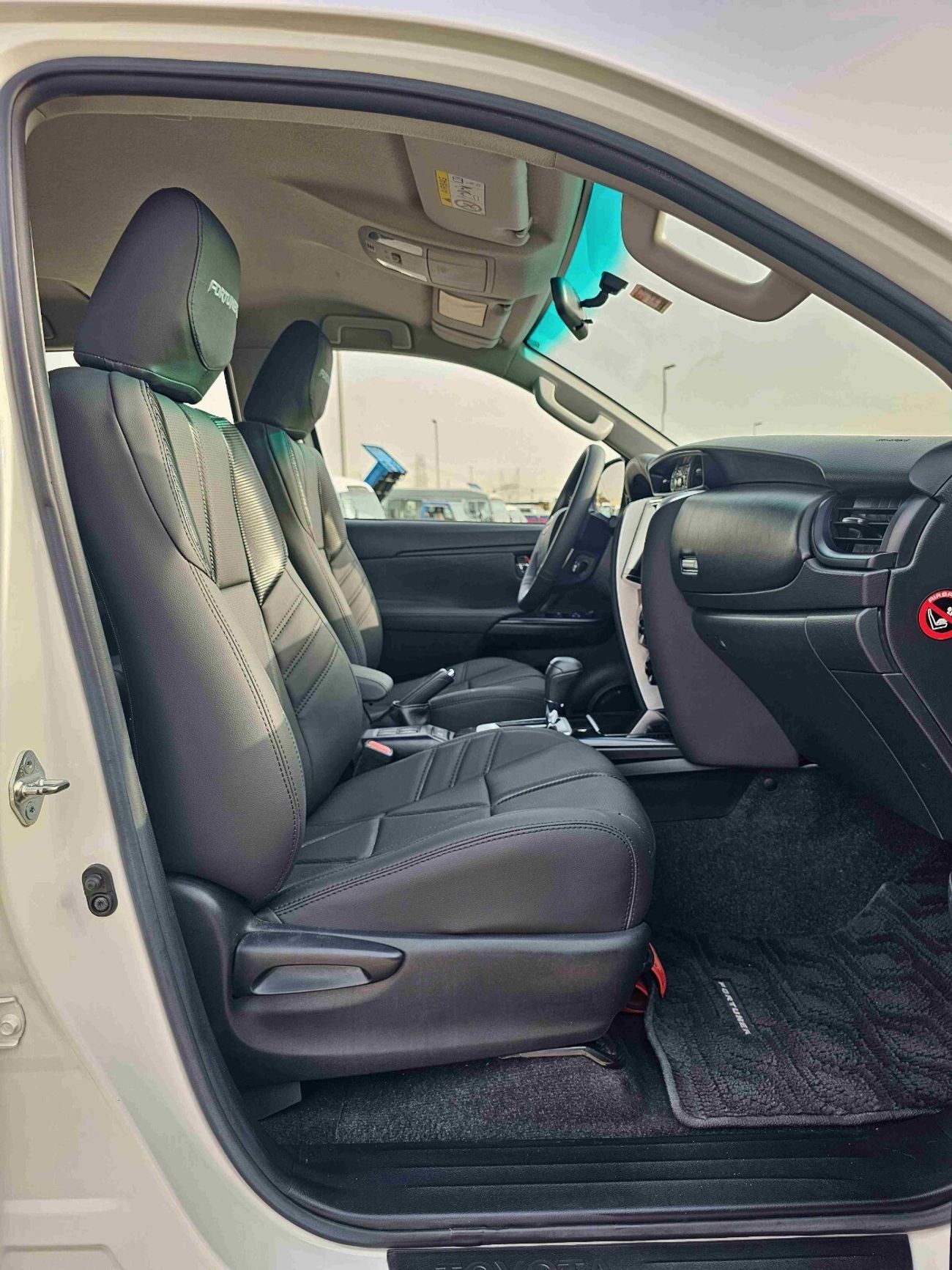 Toyota Fortuner EXR V4/ 4WD/ DVD REAR CAMERA/ LEATHER SEATS/ LOT# 91361