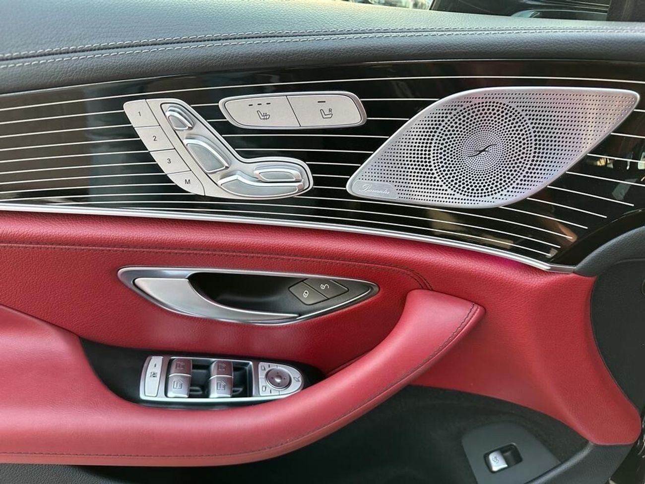 Mercedes-Benz CLS 350 EMC