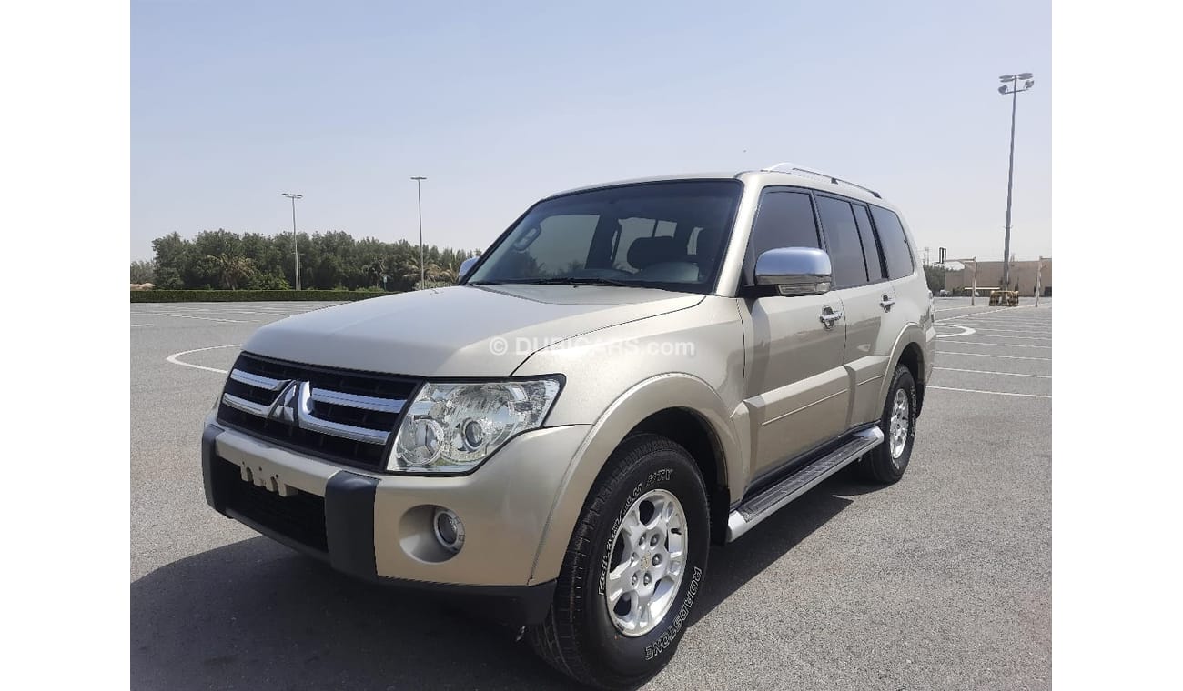 Mitsubishi Pajero Mitsubishi pajero 2007 g cc full automatic