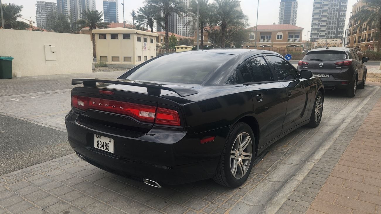 دودج تشارجر SE AWD 3.6L