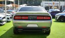 دودج تشالينجر SOLD!!!!Dodge Challenger SXT V6 2018/Full option/Original Airbags/Sunroof/Very Good Condition