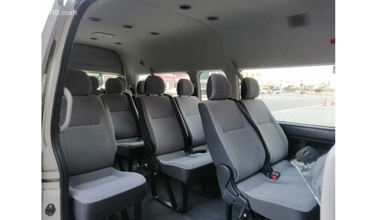 Toyota Hiace GLX
