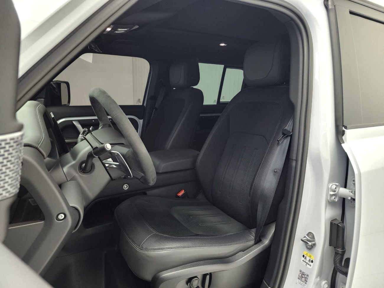 Land Rover Defender 110 X P525 5.0L