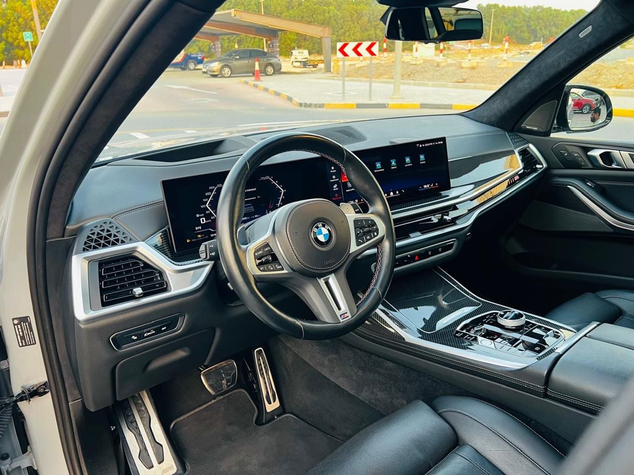BMW X7 M60i XDRIVE