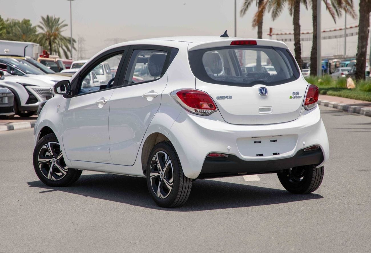 تشنجان بيم إستار STD (NON GCC) 2024 Changan E-Star - White Inside Blue & Grey | Export Only