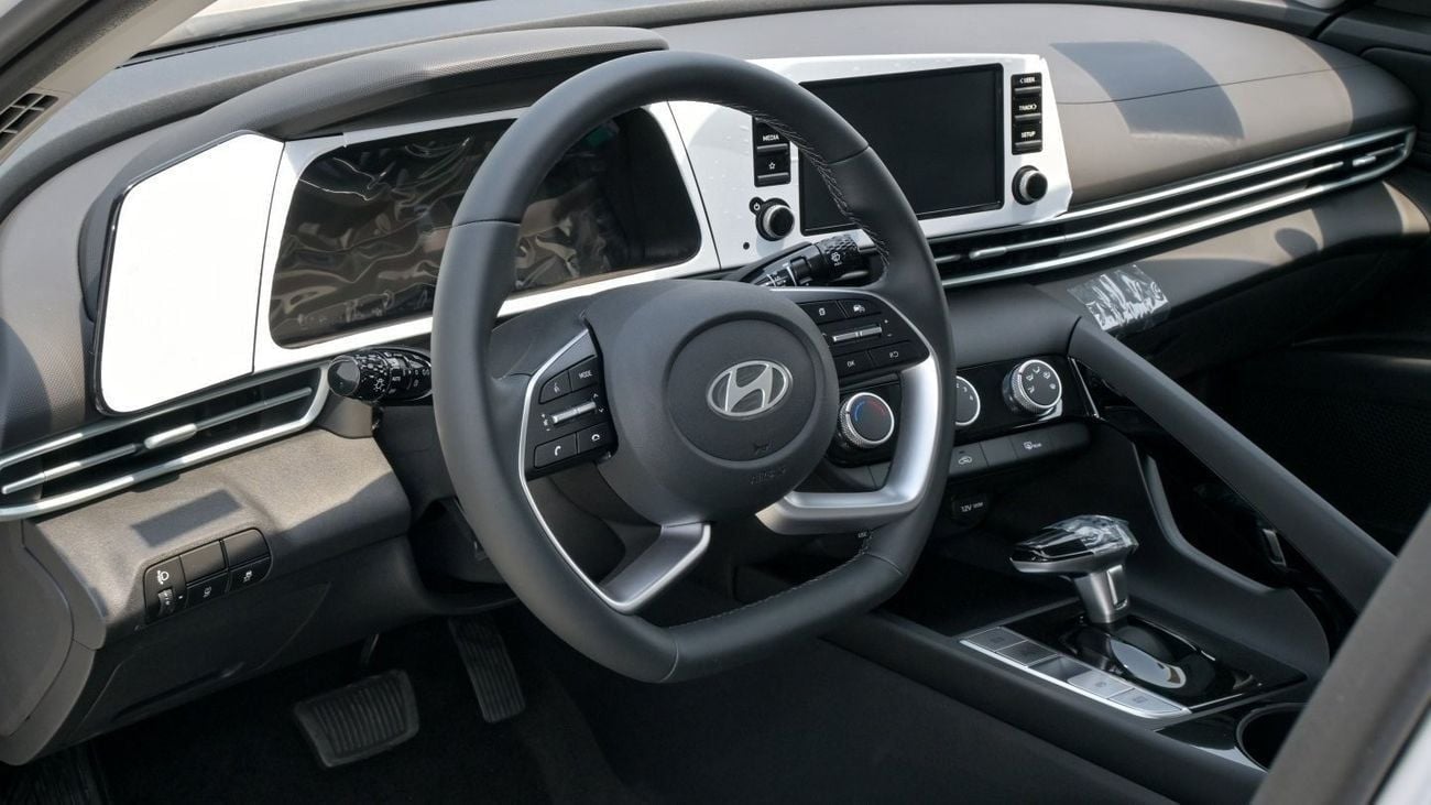 هيونداي إلانترا Hyundai Elantra 2025
