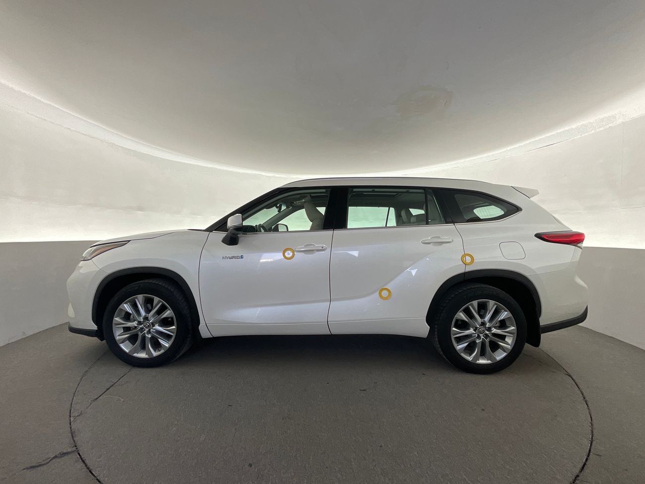 تويوتا هايلاندر VXR | شامل الضمان | 0 ﺪﻔﻋﺓ ﺃﻮﻟﻯ