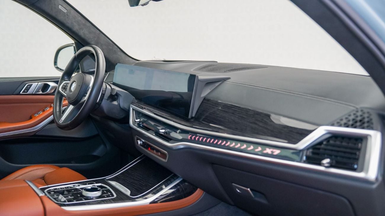 بي أم دبليو X7 XDRIVE40I M SPORT