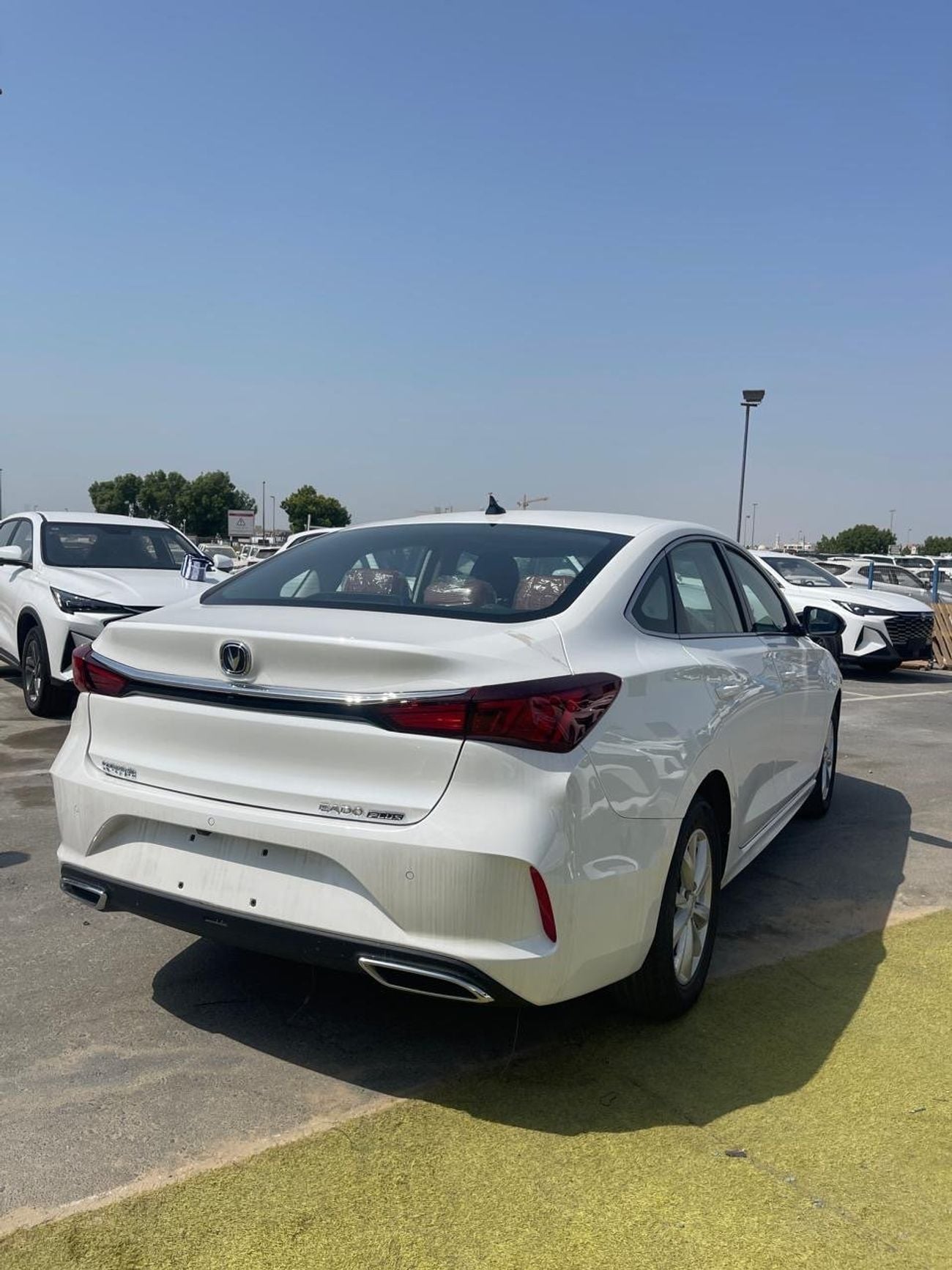 تشنجان ايدو ستاندارد CHANGAN EADO PLUS 2026 – CHINESE SPECIFICATIONS  • Engine: 1.5L Turbo Petrol • Power: 192 PS (141 kW