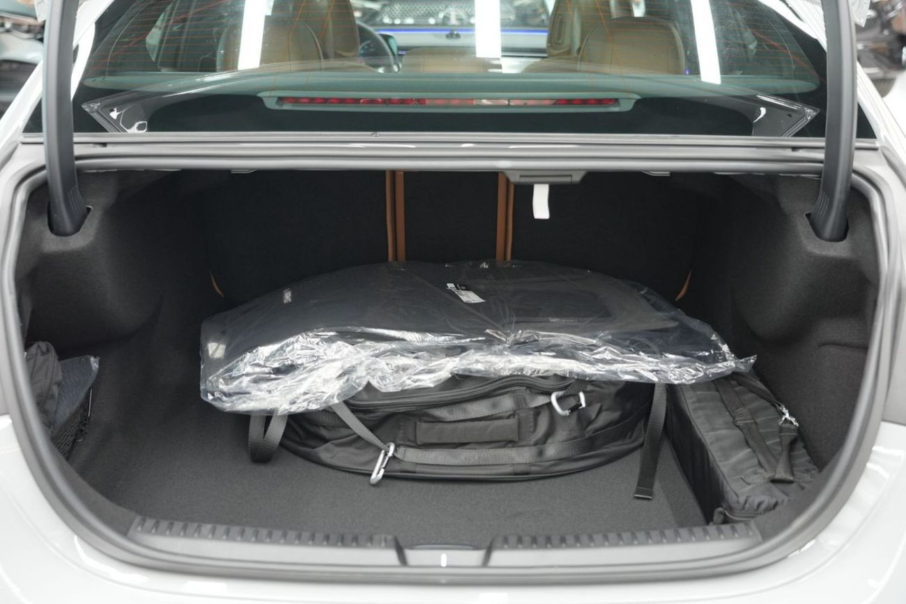 Mercedes-Benz E300 Mercedes-Benz E 300 | 2026 GCC 0km | Agency Warranty | AMG Package