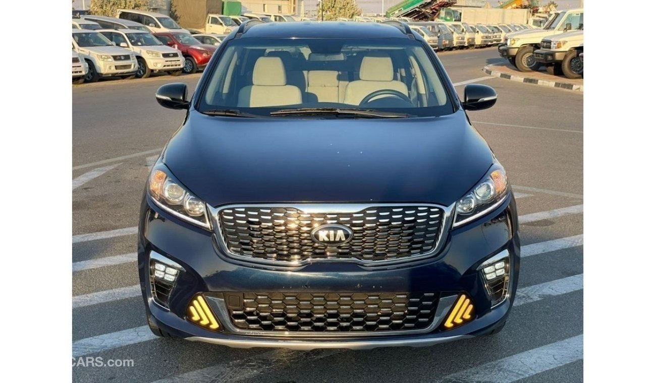 كيا سورينتو 2020 Kia Sorento 3.3L V6 Push Start MidOption+ 7 seater / EXPORT ONLY