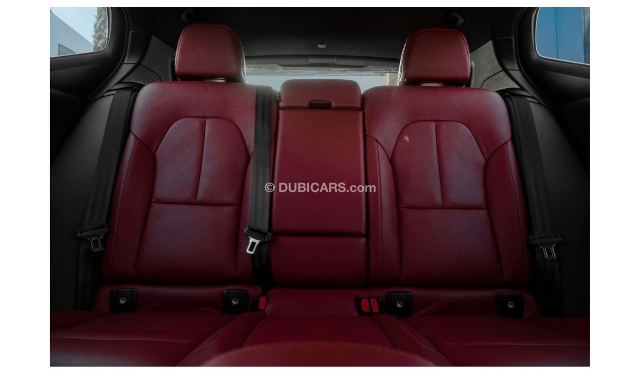 فولفو XC 40 T5 Momentum  | 2,446 P.M  | 0% Downpayment | Extraordinary Condition!