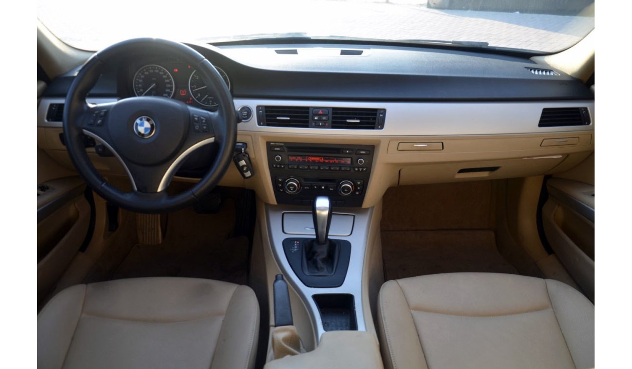 BMW 320i Full Option in Excellent Condition