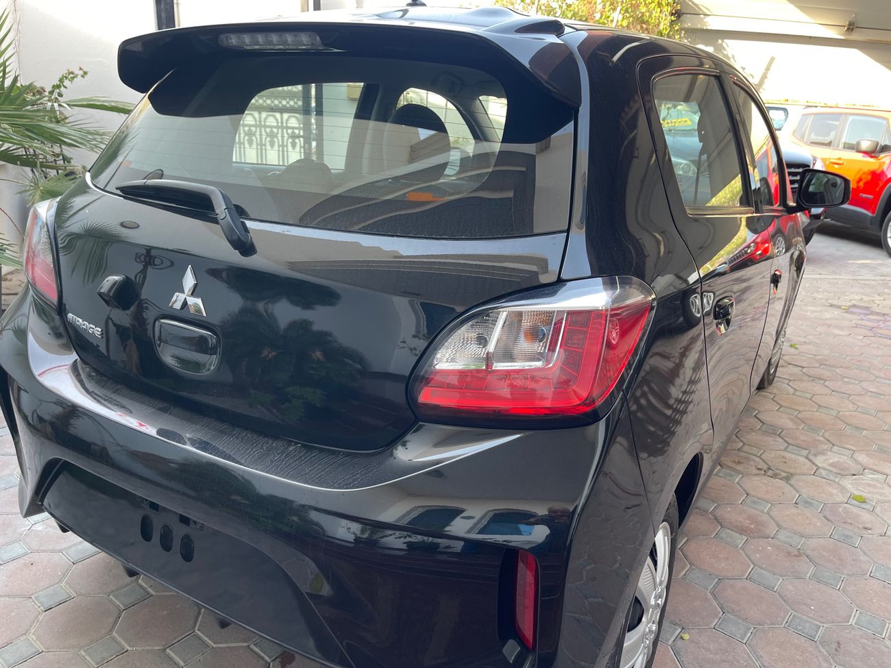 Mitsubishi Mirage GLX Base 1.2L