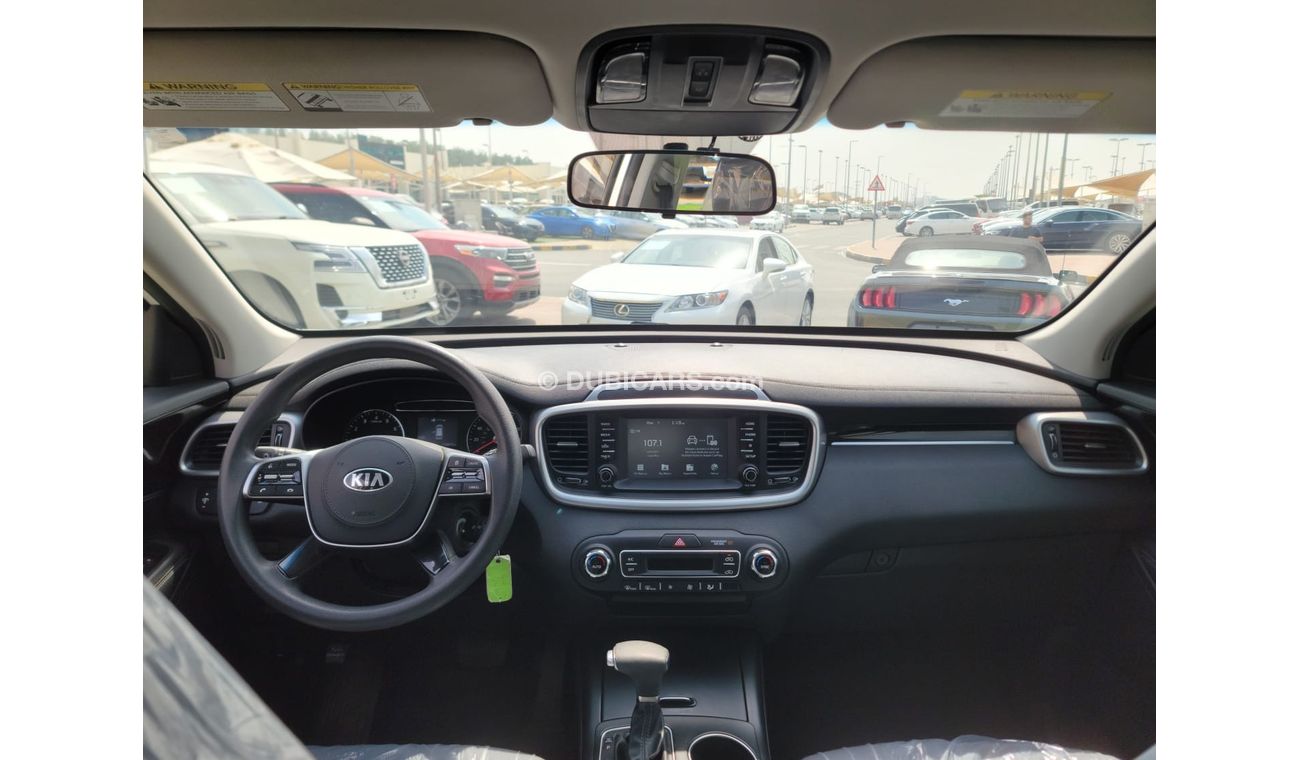 Kia Sorento Mid Option 2019 Kia Sorento, EX