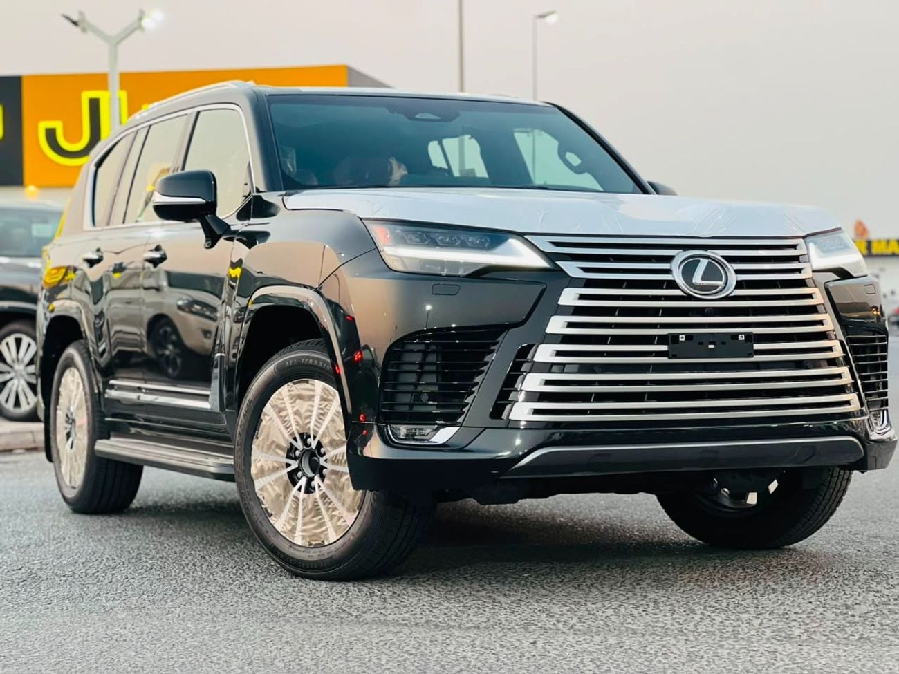 لكزس LS600h