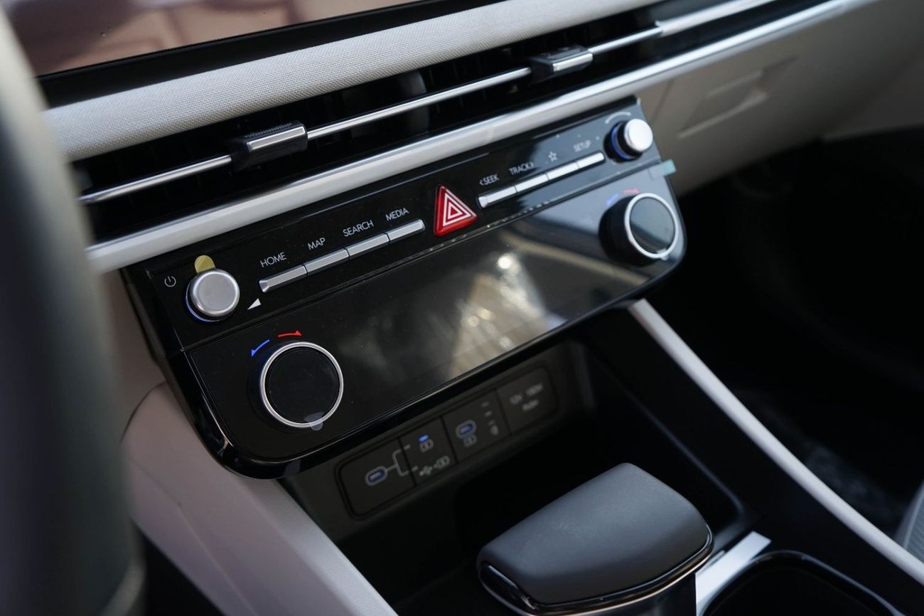 Hyundai Tucson HYUNDAI TUCSON 2.0L PREMIUM MODEL 2026