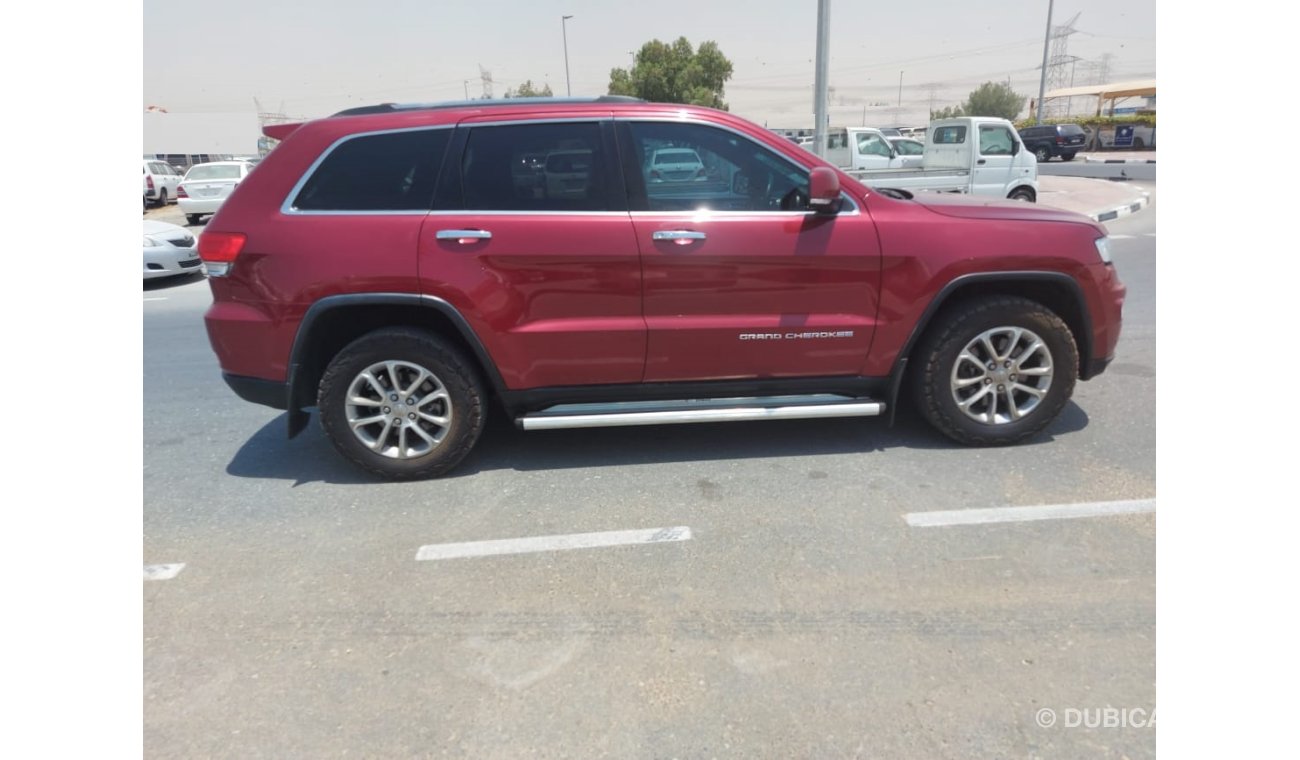 جيب شيروكي DIESEL 3.0L year 2015 month 12 4X4 RIGHT HAND DRIVE push start