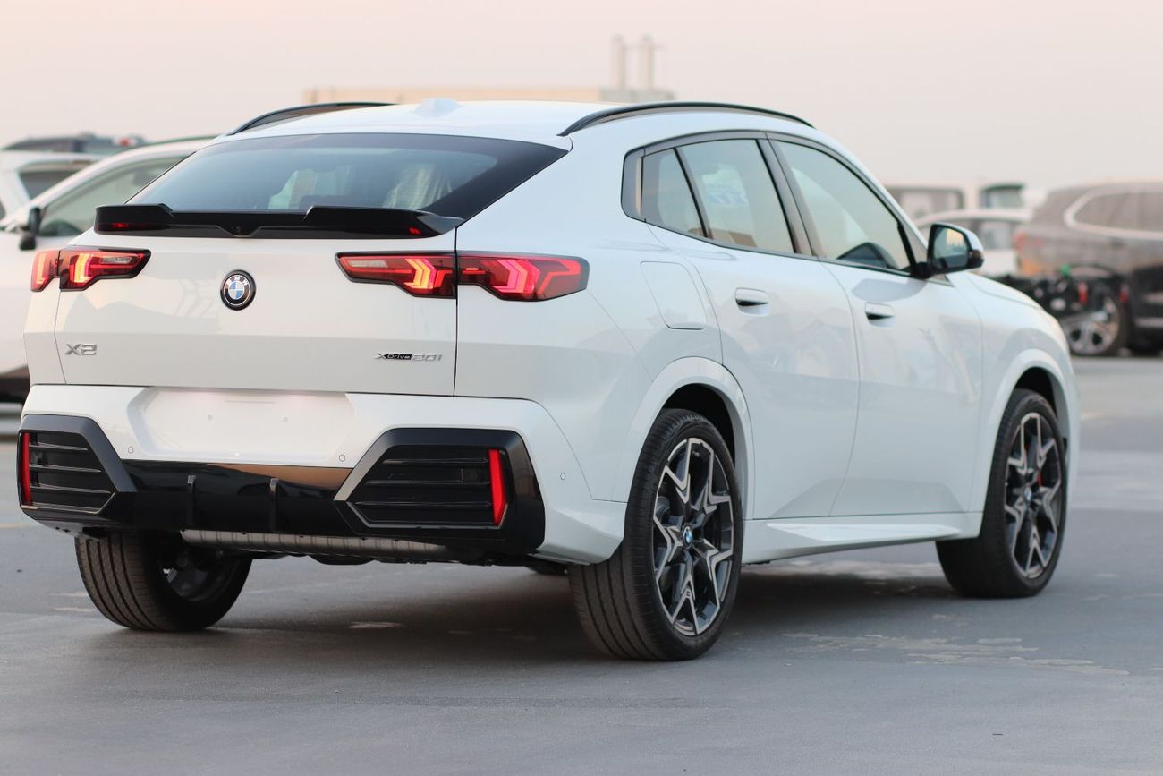 بي أم دبليو X2 XDRIVE 2.0, HARMAN SOUNDSYSTEM, PANORAMIC ROOF, KEYLESS ENTRY , MODEL 2026 GCC SPECS