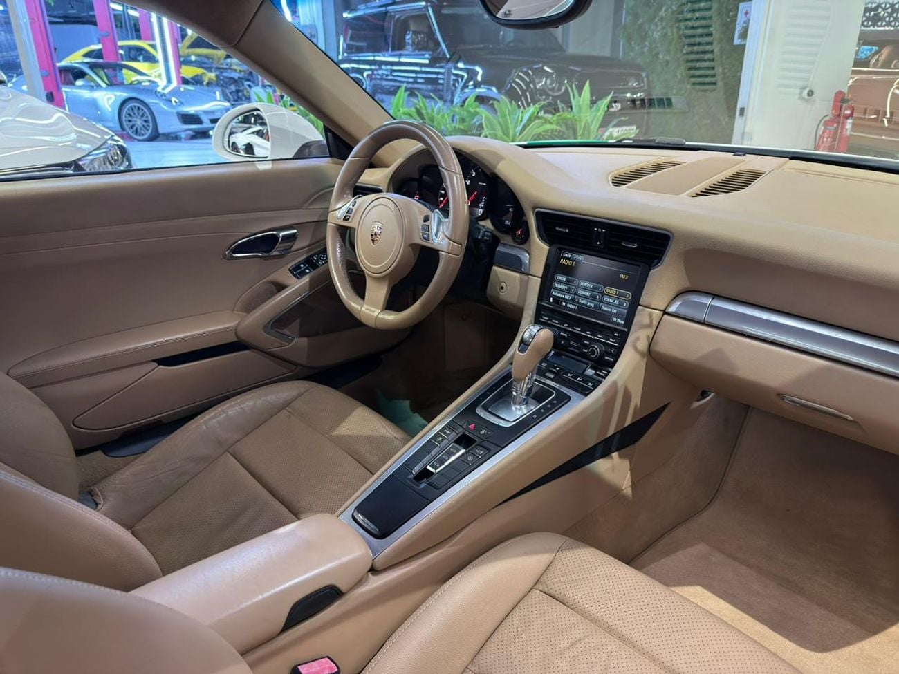 Porsche 911 Carrera 3.6L Coupe 2012 Porsche 911 Carrera - GCC - Full Service History - Good Condition