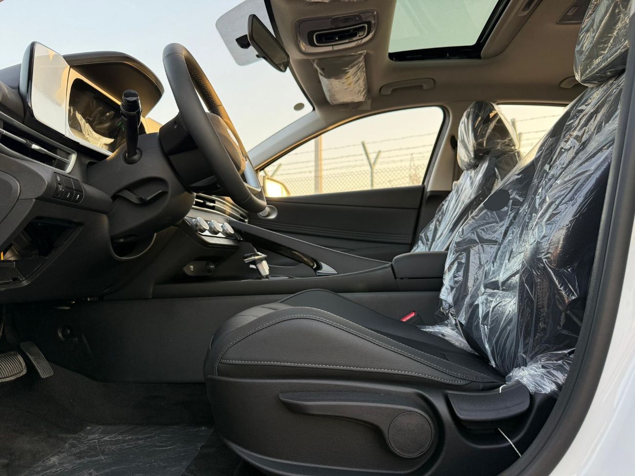 Hyundai Elantra Comfort 1.5L Petrol 2025 Export Price @ 43,500 AED