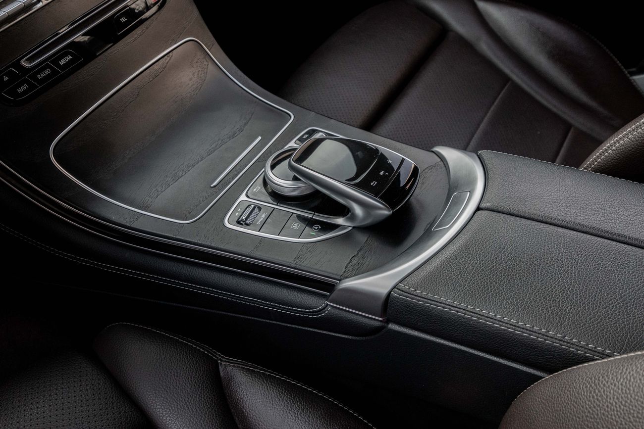 مرسيدس بنز GLC 250 GLC 250 4MATIC | 2,138 P.M | 0% Downpayment | Warranty | Pristine!