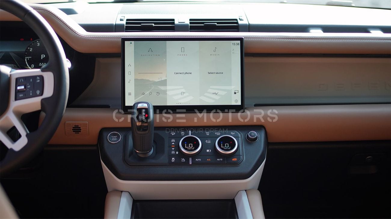 Land Rover Defender P400 110 X-Dynamic SE 3.0L (5 Seater) | LHD | SANTORINI BLACK | WITH 5-YR WARRANTY