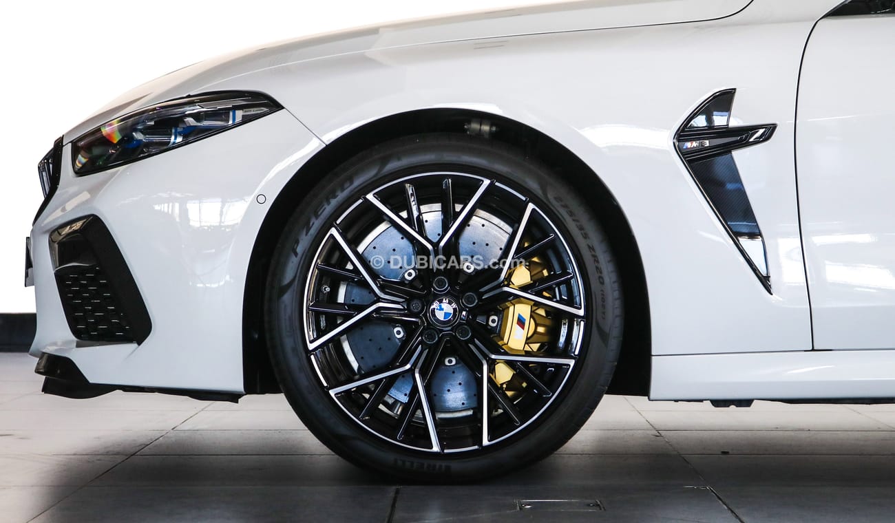 بي أم دبليو M8 Competition