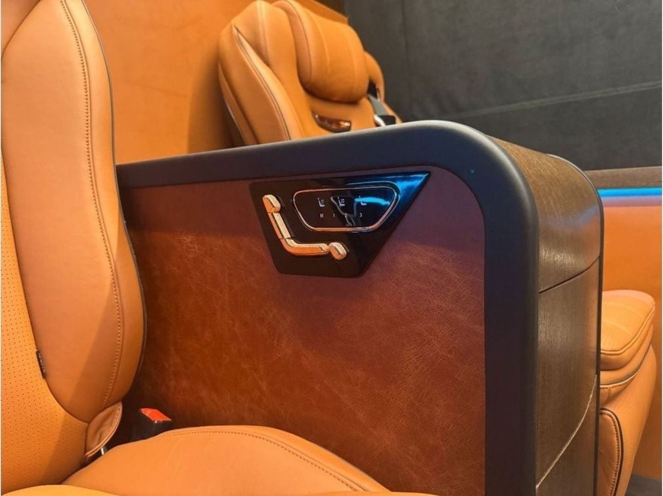 Mercedes-Benz Sprinter 517 L4 H2 Extra Long with Full VIP Conversion AVAILABLE IN LEFT OR RIGHT HAND DRIVE