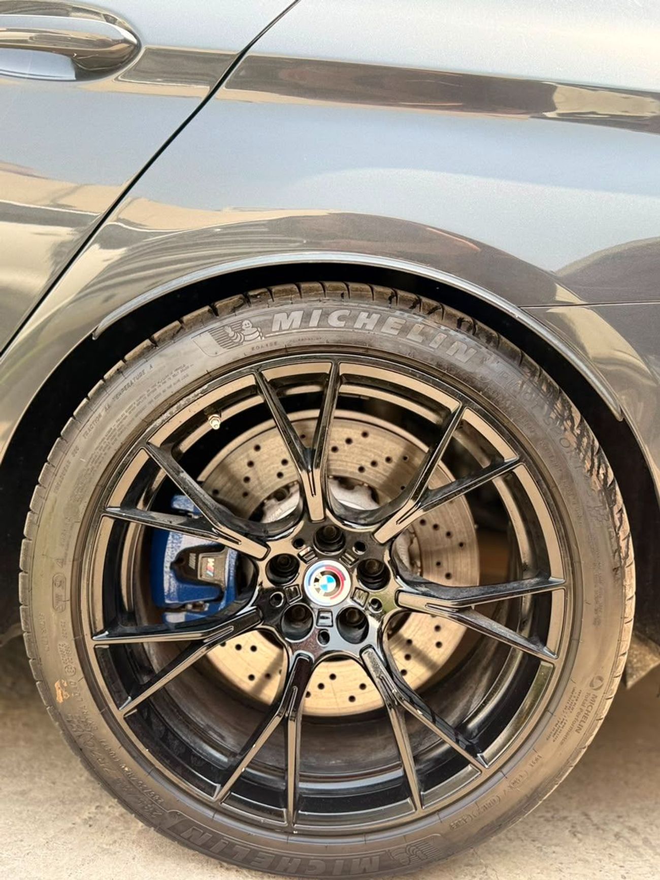 بي أم دبليو M5 COMPETITION PACK