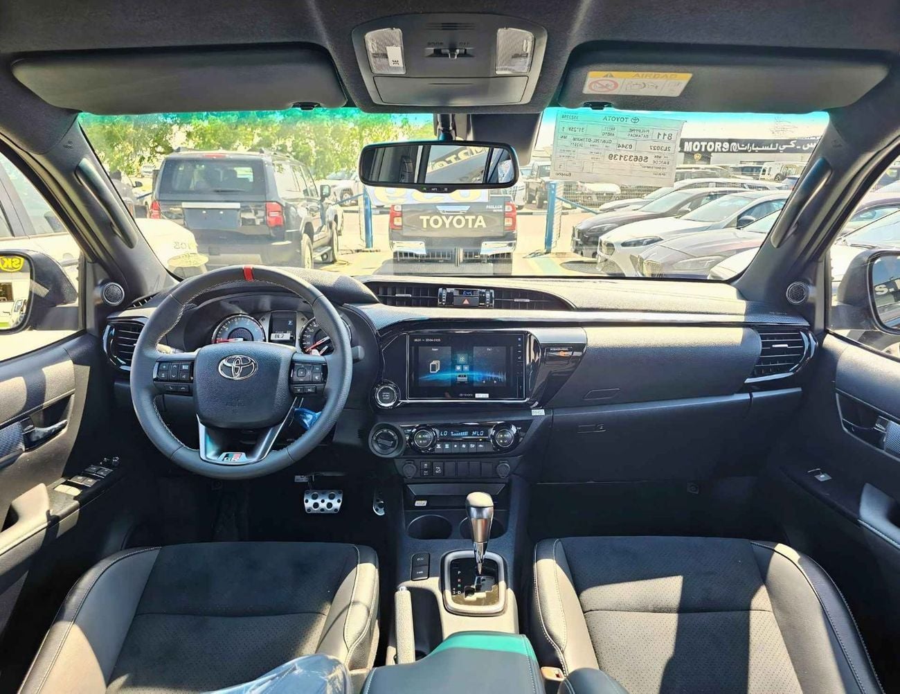 Toyota Hilux GR SPORT WITH BULBAR / 2.8L DIESEL V4 / RADAR / 360*CAMERA/DRIVER PWR SEATS WITH LATHER (CODE#HGRD)