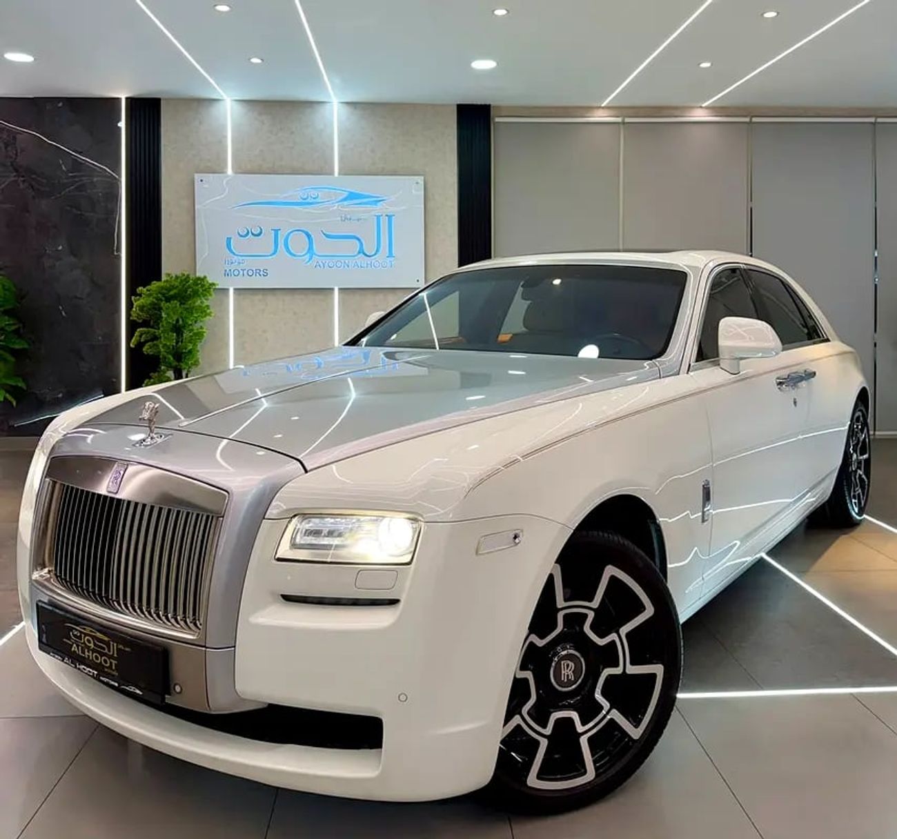 Rolls-Royce Ghost EWB 6.6L