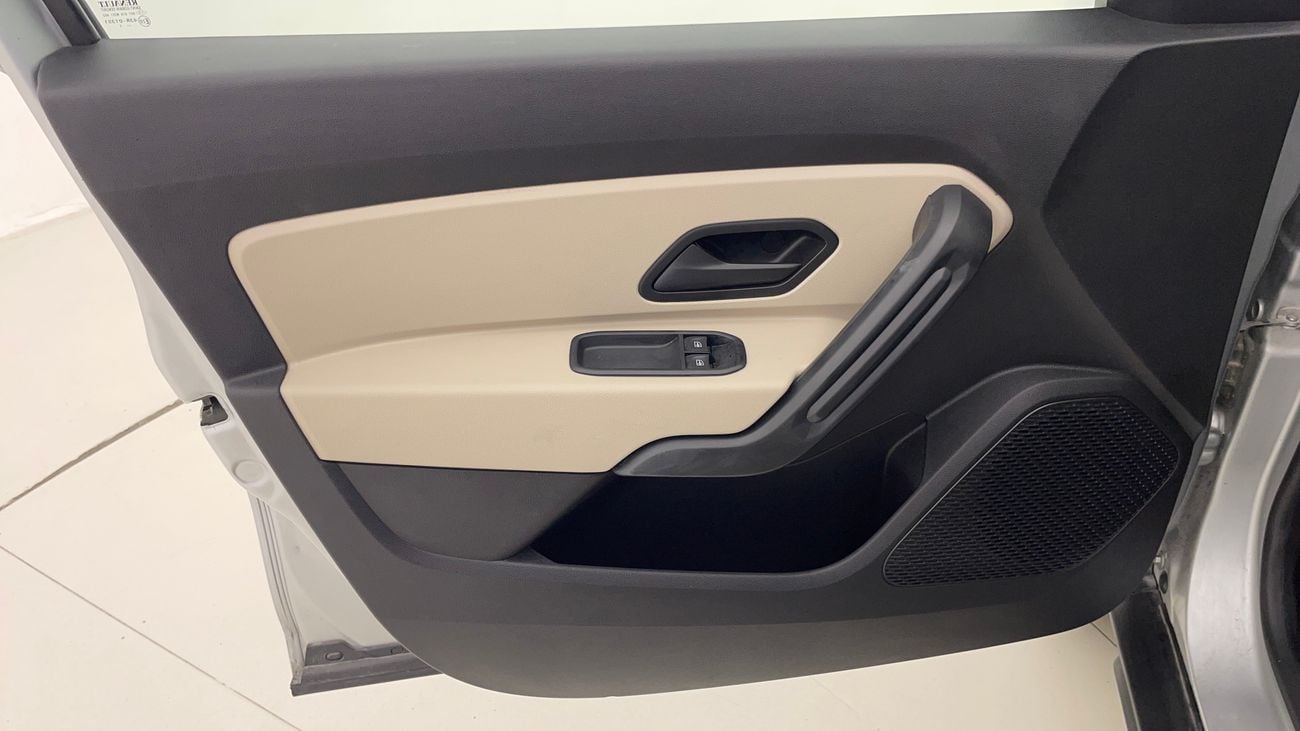 Renault Duster PE 1.6 | Zero Down Payment | Home Test Drive