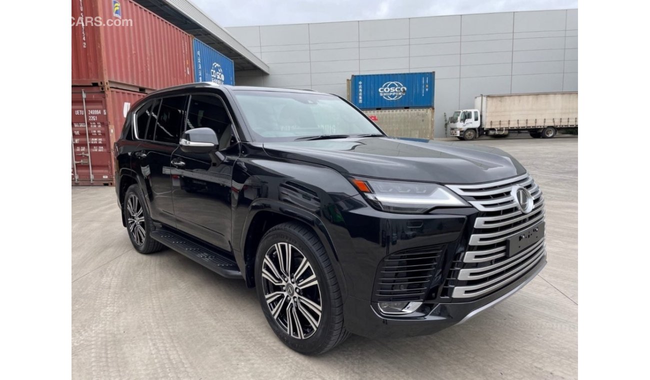 Lexus LX600