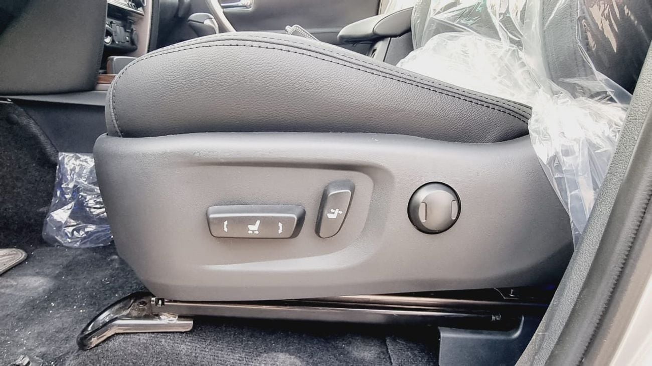 Toyota Fortuner TOYOTA FORTUNER 2.7L 4X4 LEATHER SEATS POWER SEATS FULL OPTION MY 2024