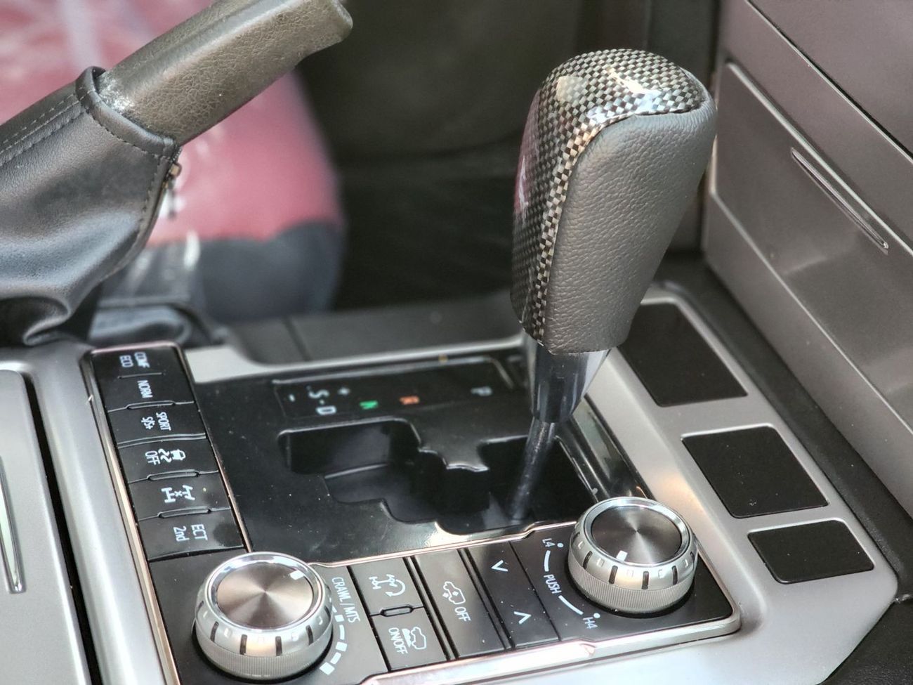 Toyota Land Cruiser VX.R upgrade GR 2023