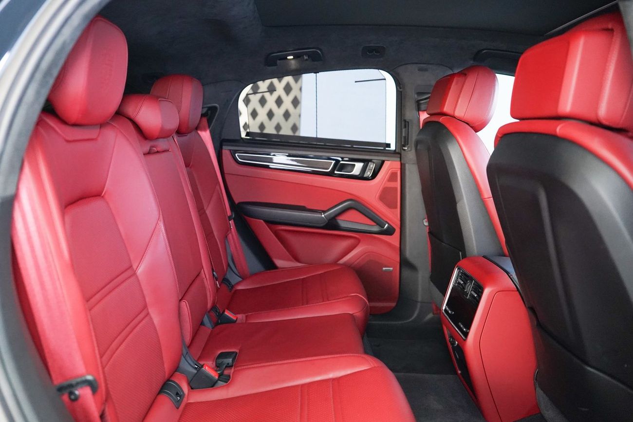 Porsche Cayenne GTS Coupe