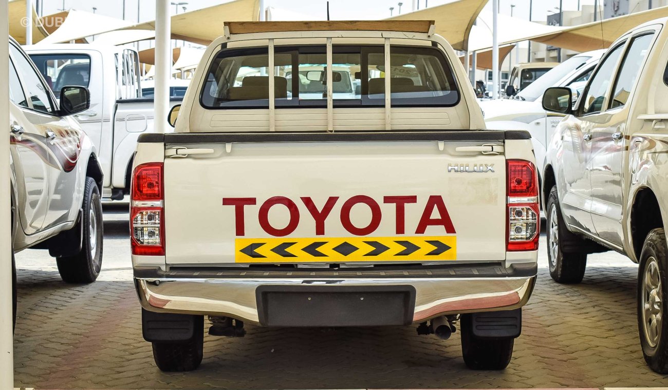 Toyota Hilux 2.7