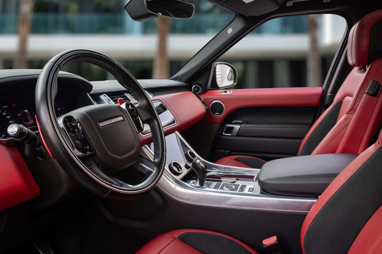 لاند روفر رينج روفر سبورت Range Rover Sport HSE | 3,525 P.M | 0% Downpayment | HSE | Low KM | Pristine!