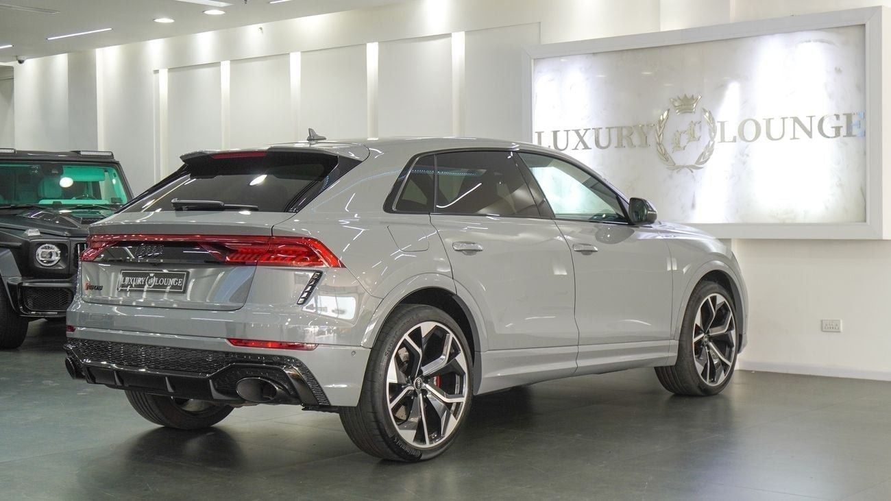 Audi RS Q8 TFSI quattro 4.0L AUDI RS Q8 2024 in Excellent Condition
