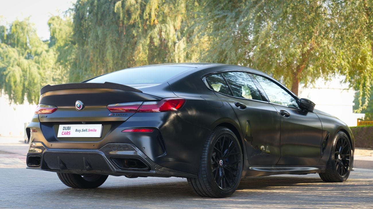 بي أم دبليو M850i