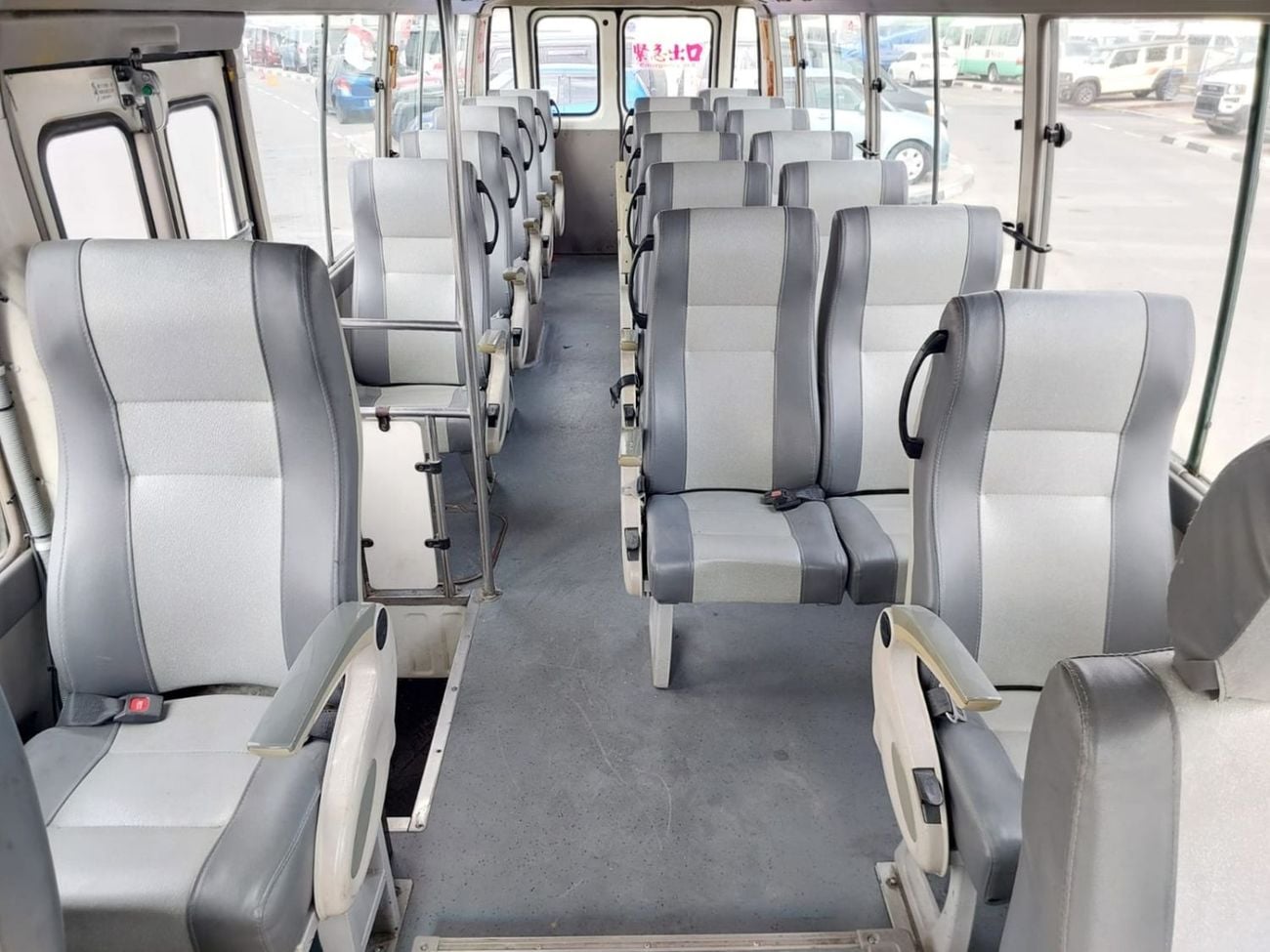 تويوتا كوستر (RAMADAN OFFER) TOYOTA COASTER BUS LHD 2013 MODEL 4.0 L DIESEL MANUAL(PM02167)