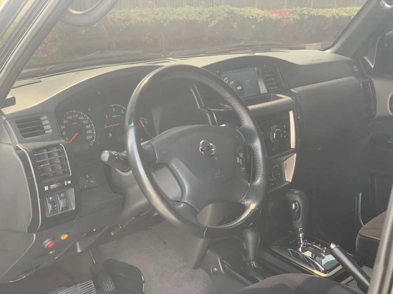 نيسان باترول سوبر سفاري GCC SPEC NEAT AND CLEAN