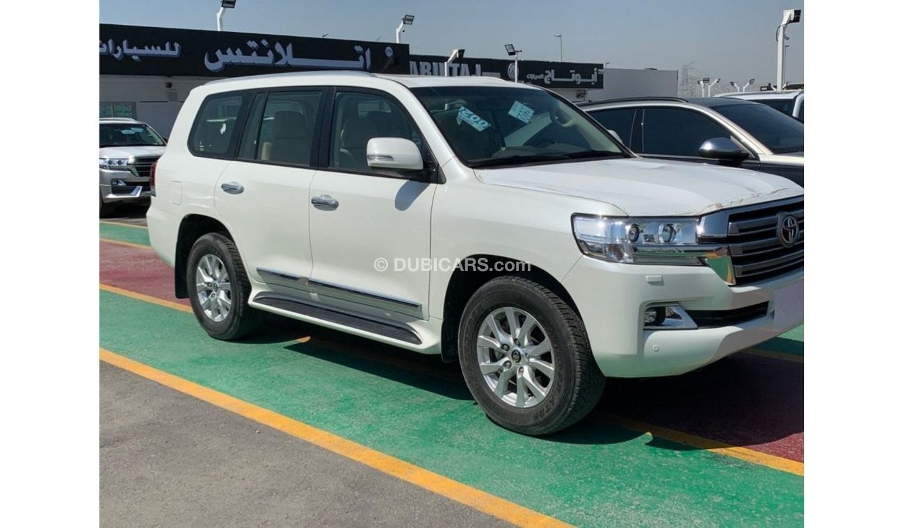 Toyota Land Cruiser GXR2