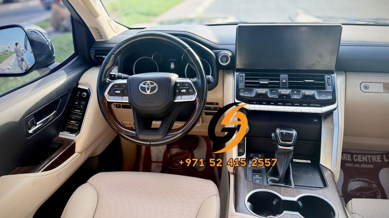Toyota Land Cruiser GXR 3.5L 2022 MODEL GXR TWIN TURBO 3.5L FULL OPTION VERY PERFECT CONDITION
