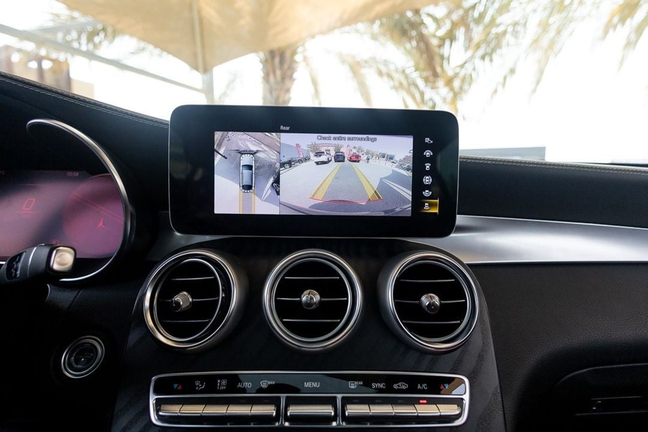 مرسيدس بنز GLC 300 4Matic