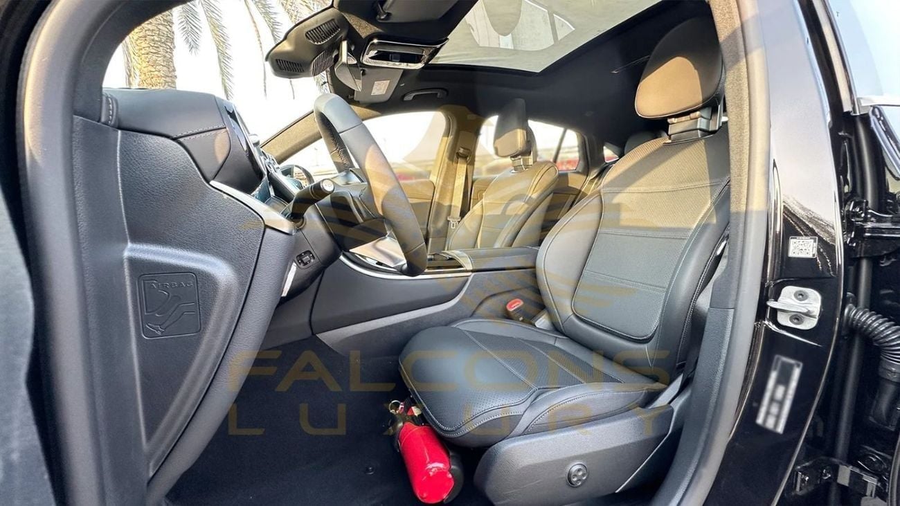 Mercedes Benz GLC Coupe 300  Mercedes-Benz GLC Coupe 300 300 Coupe 2.0L 4MATIC AT