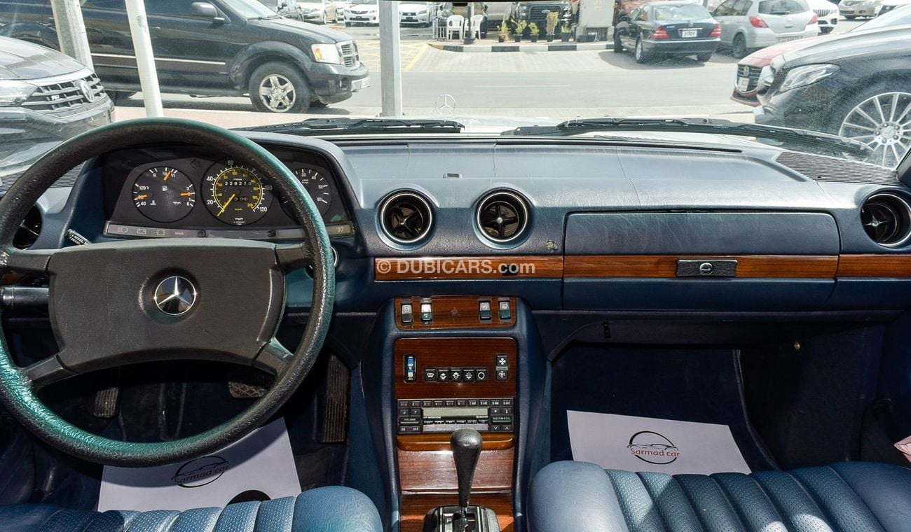 مرسيدس بنز 300 D