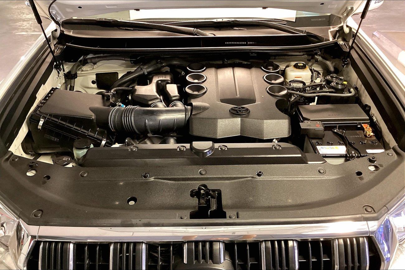 تويوتا برادو GXR | شامل الضمان | 0 ﺪﻔﻋﺓ ﺃﻮﻟﻯ