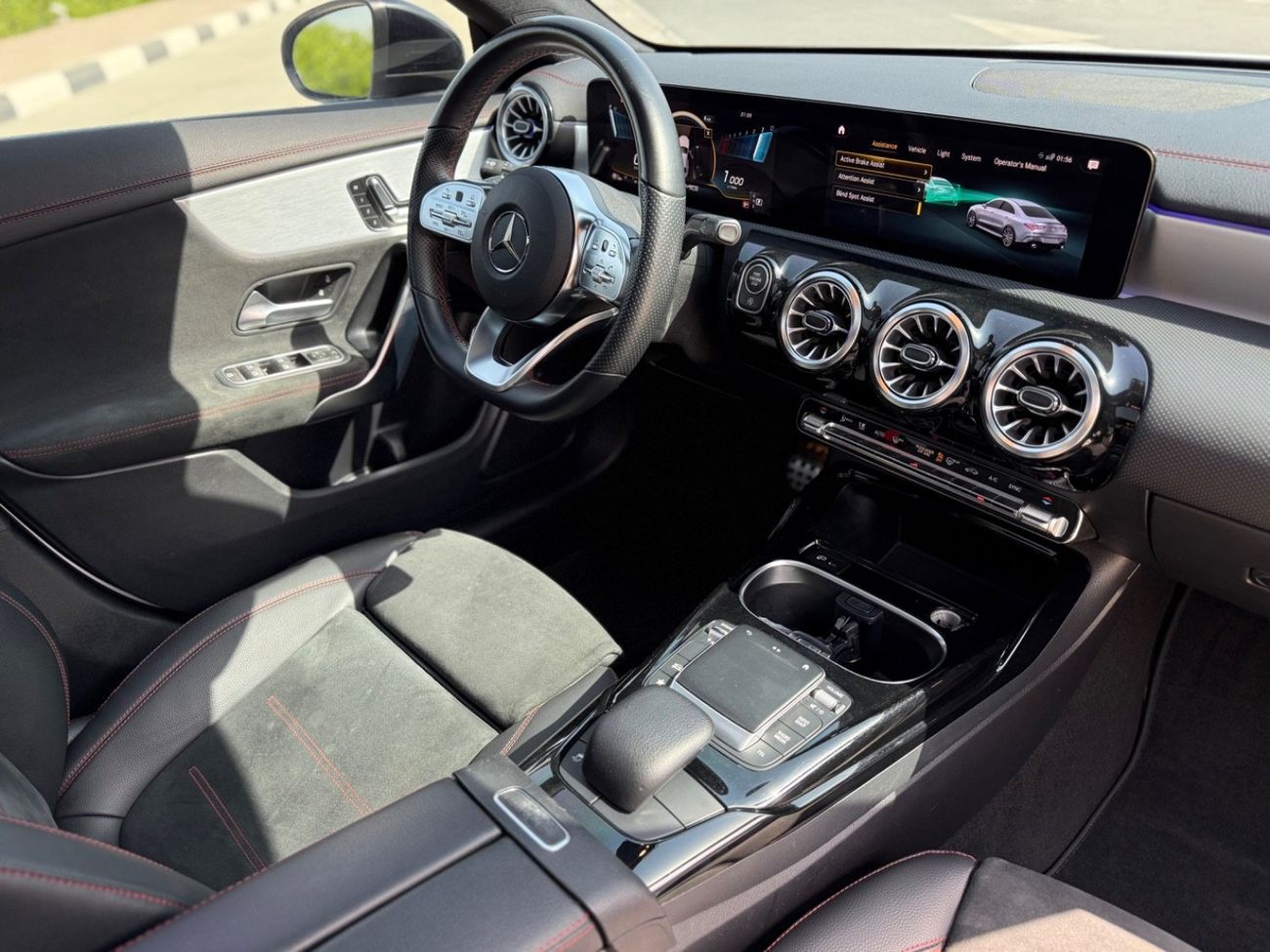 Mercedes-Benz CLA 35 AMG Premium 2.0L